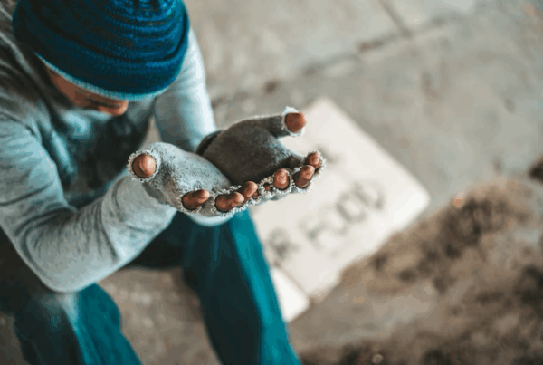 How to Help the Homeless in Chicago and Empower Lives with GLOH